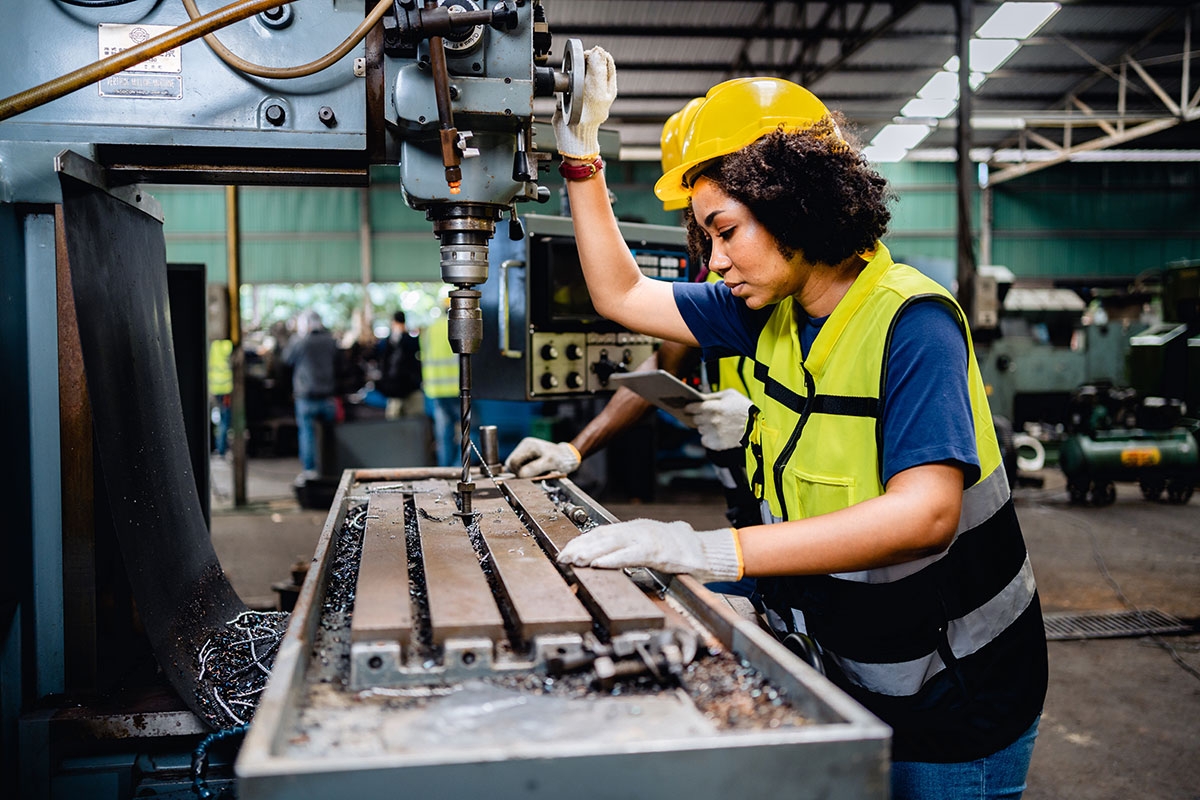 نکات ایمنی دستگاه CNC